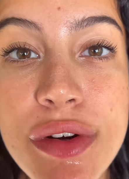 looking makes it hot