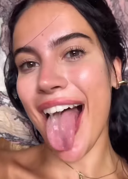 looking makes it hot