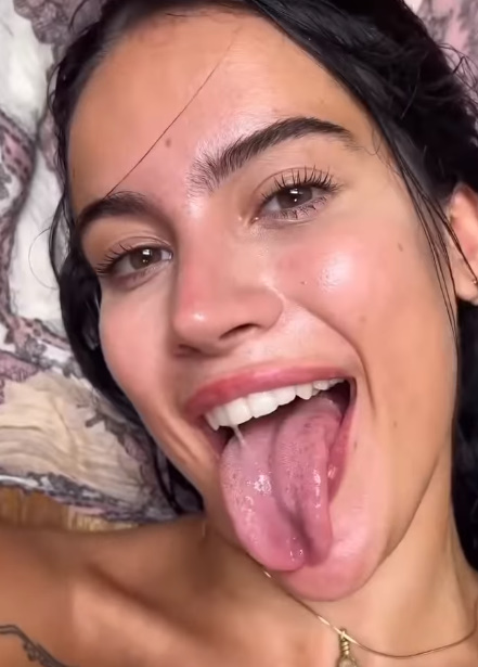 looking makes it hot