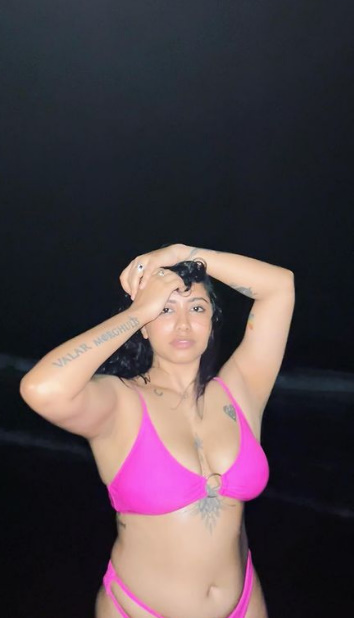 looking makes it hot_1