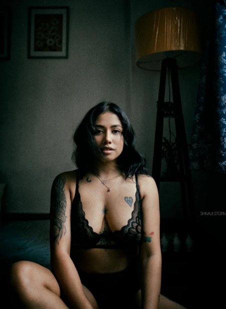 looking makes it hot_1