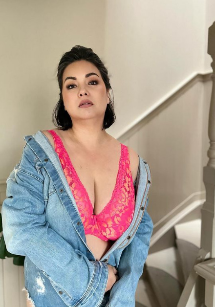 looking makes it hot_1