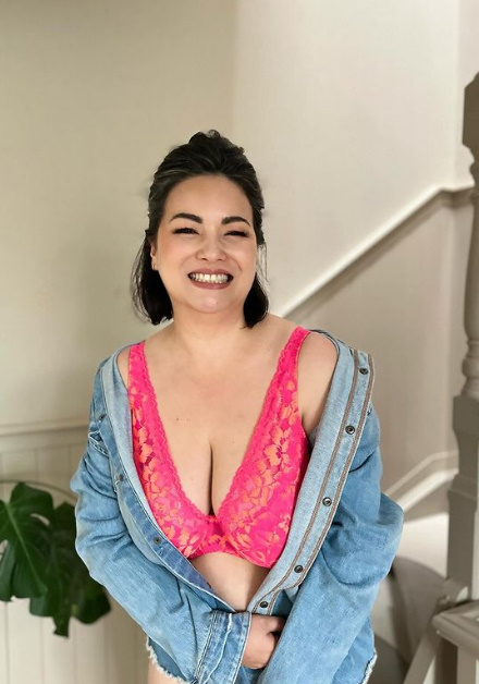 looking makes it hot_1