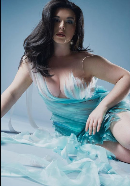 looking makes it hot_1