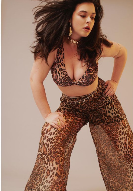 looking makes it hot_1