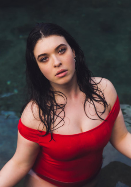 looking makes it hot_1