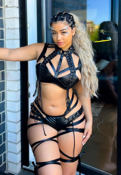 looking makes it hot_2