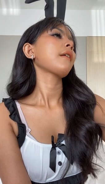 looking makes it hot_2