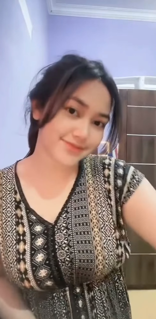 looking makes it hot_2