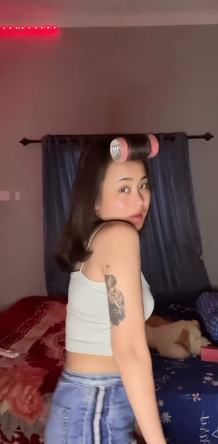 looking makes it hot_2