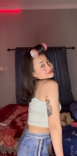 looking makes it hot_2