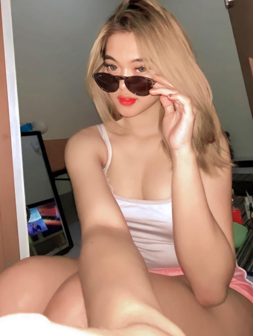 looking makes it hot_11