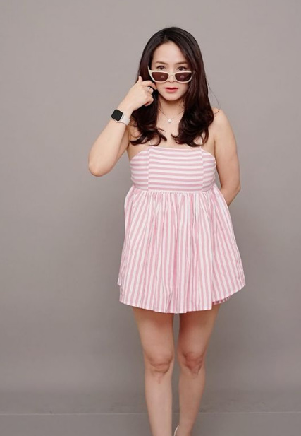 looking makes it hot_11