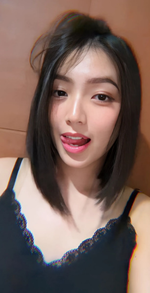 looking makes it hot_15