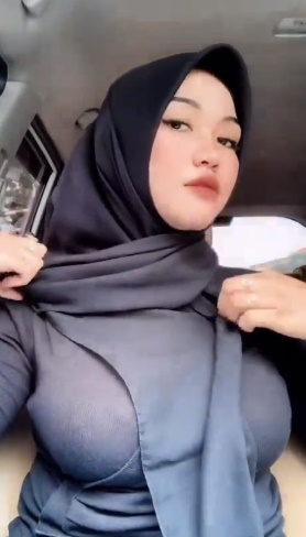 looking makes it hot_20