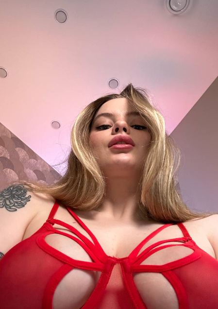 looking makes it hot_21