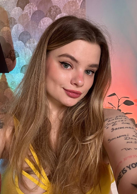 looking makes it hot_21