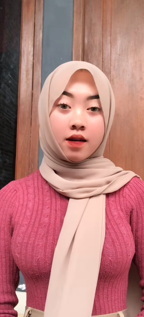 looking makes it hot_22