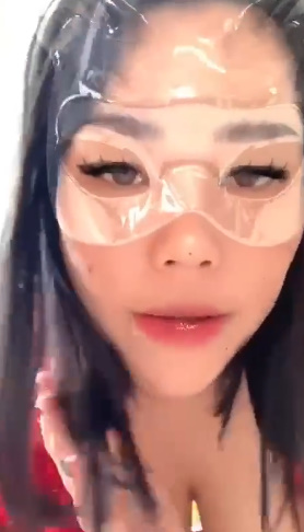 looking makes it hot_25