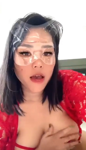 looking makes it hot_25