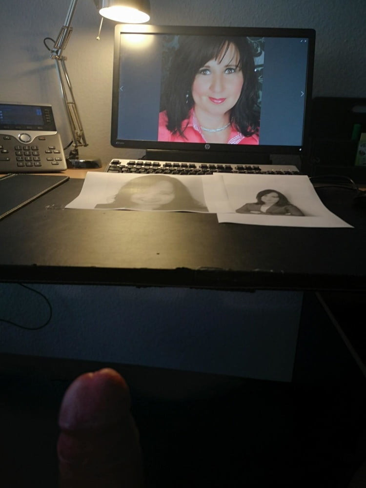 MILF Michaela the cumshot queen from her pinpandhost collect