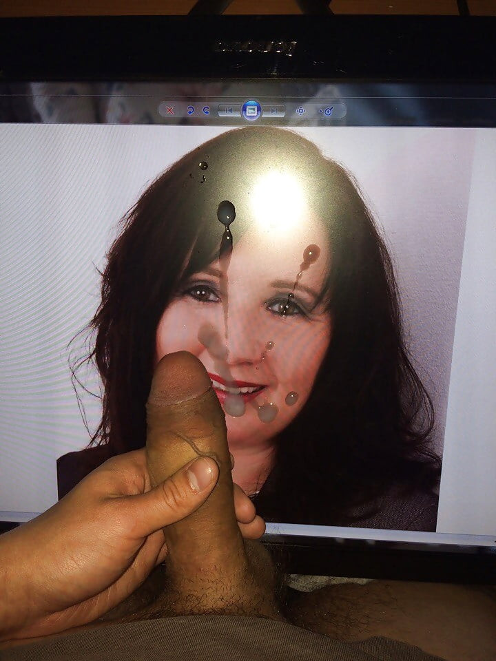 MILF Michaela the cumshot queen from her pinpandhost collect