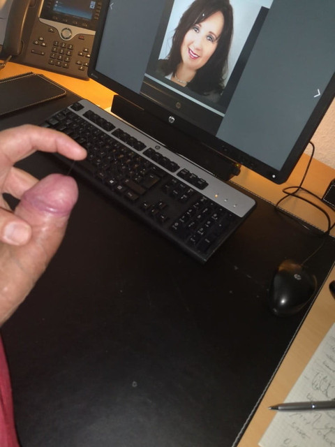 MILF Michaela the cumshot queen from her pinpandhost collect