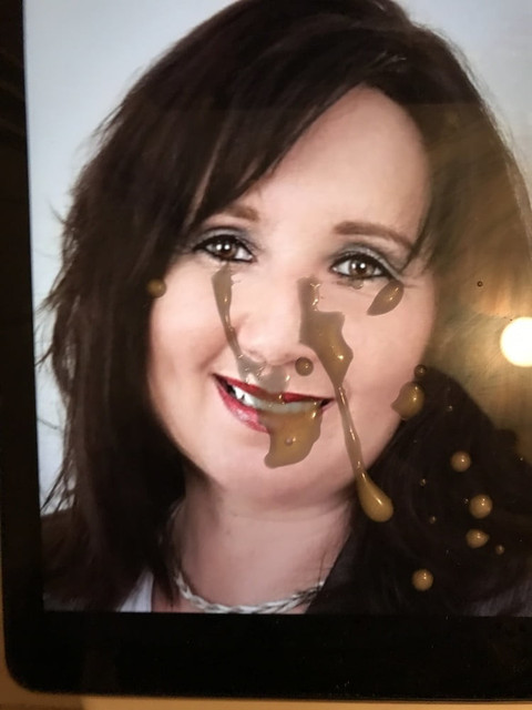 MILF Michaela the cumshot queen from her pinpandhost collect