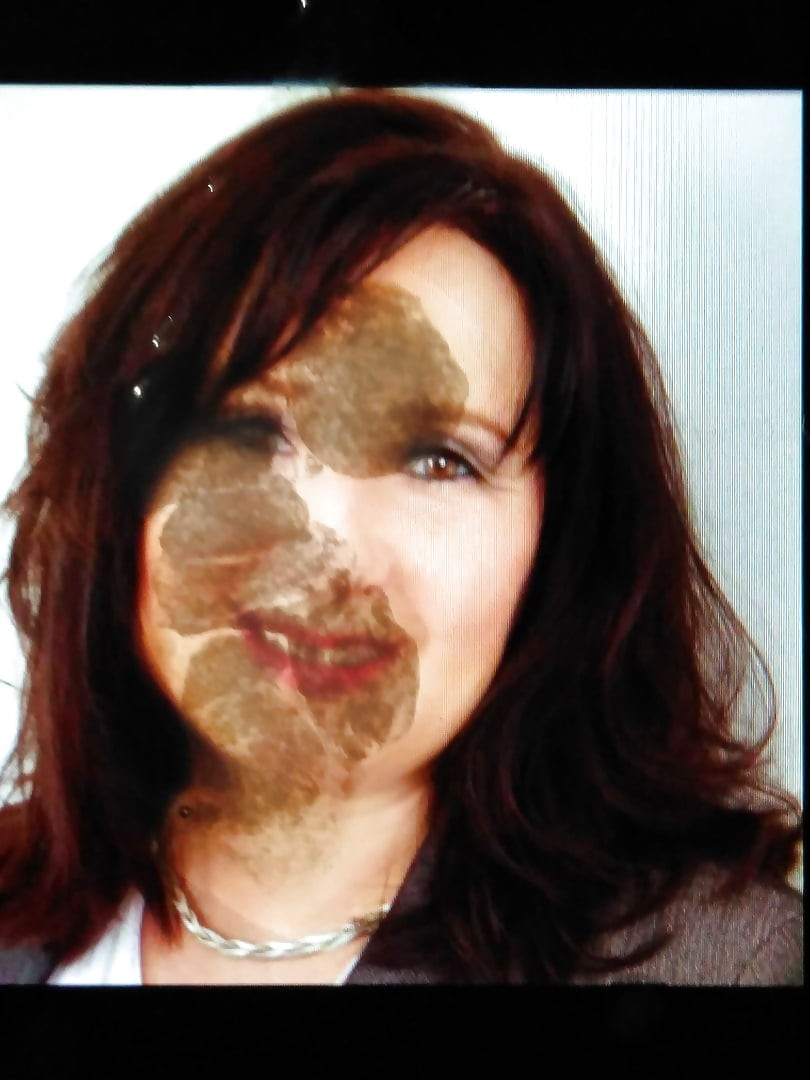 MILF Michaela the cumshot queen from her pinpandhost collect