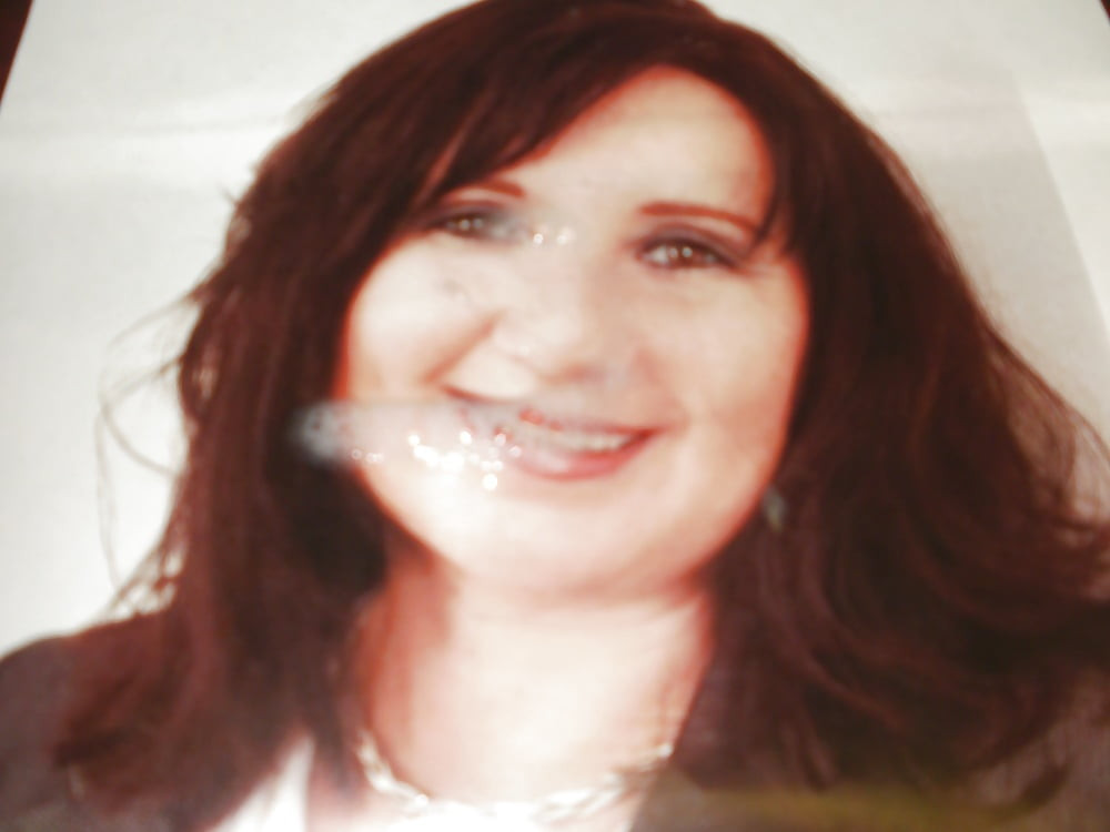 MILF Michaela the cumshot queen from her pinpandhost collect