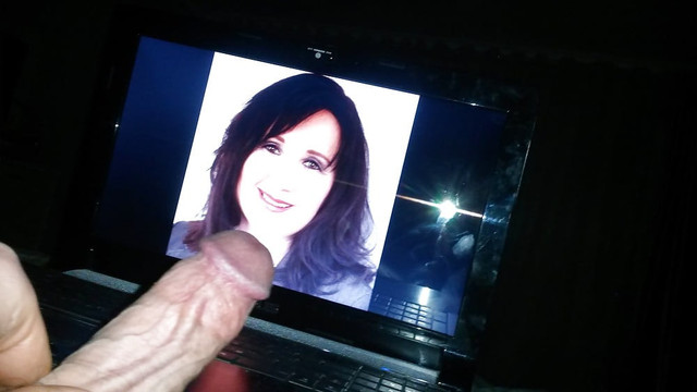 MILF Michaela the cumshot queen from her pinpandhost collect