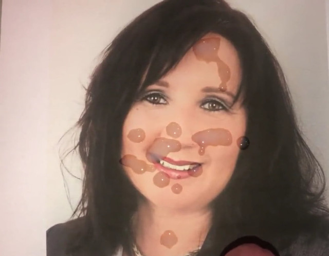 MILF Michaela the cumshot queen from her pinpandhost collect