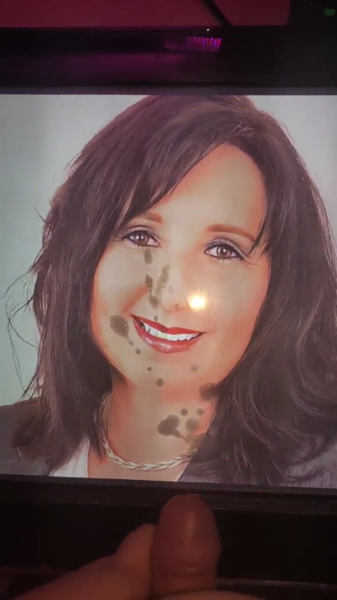 MILF Michaela the cumshot queen from her pinpandhost collect