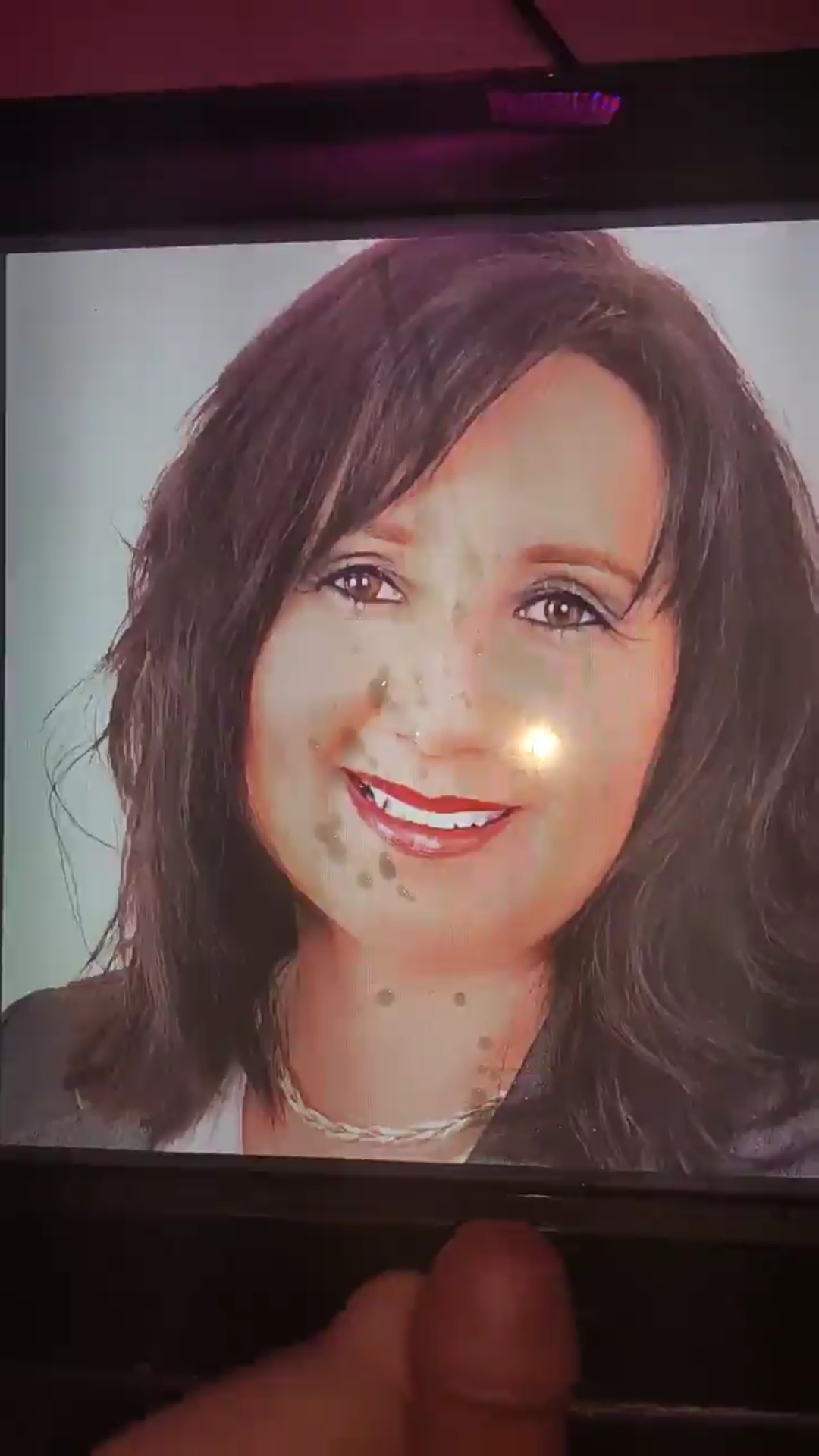 MILF Michaela the cumshot queen from her pinpandhost collect