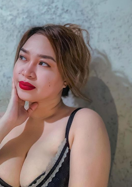 looking makes it hot_26