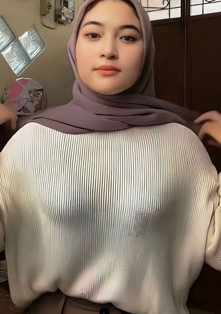 looking makes it hot_26