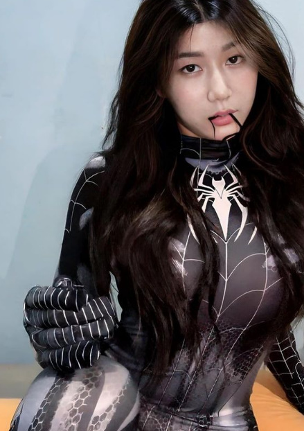 looking makes it hot_26