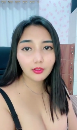 looking makes it hot_27