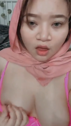 looking makes it hot_28