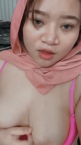 looking makes it hot_28