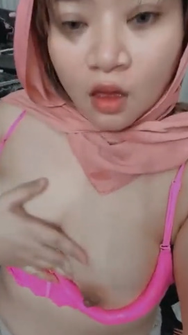 looking makes it hot_28