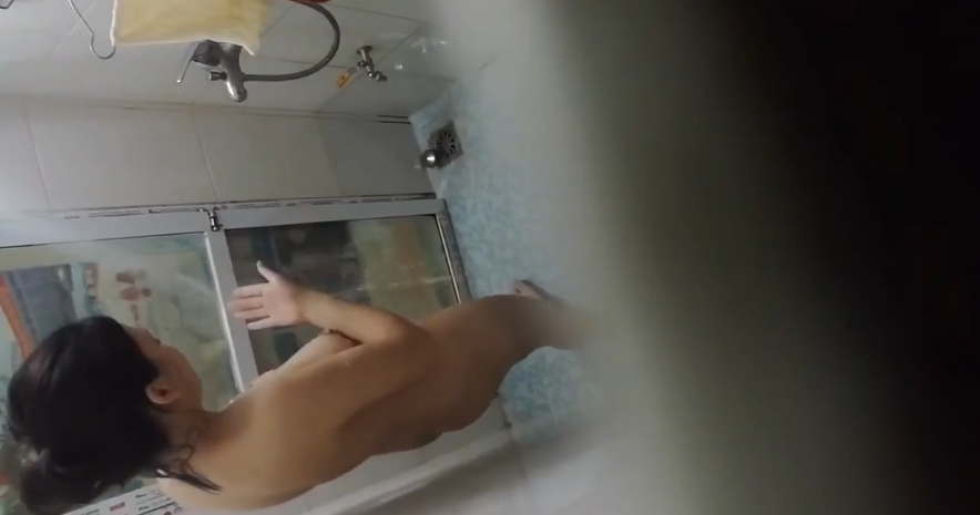 looking makes it hot_30