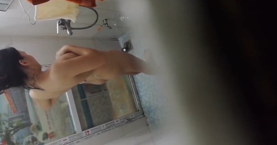 looking makes it hot_30