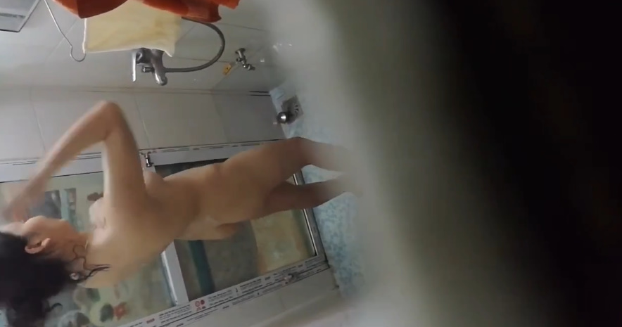 looking makes it hot_30