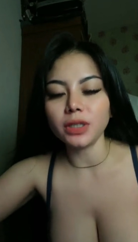 looking makes it hot_31