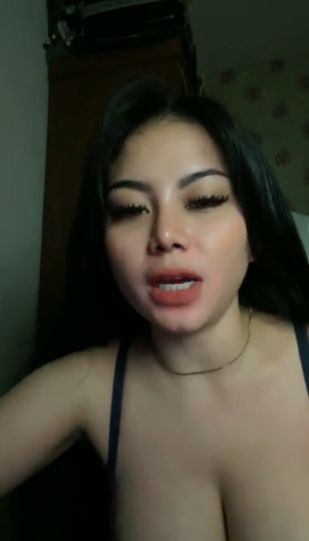 looking makes it hot_31