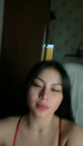 looking makes it hot_31