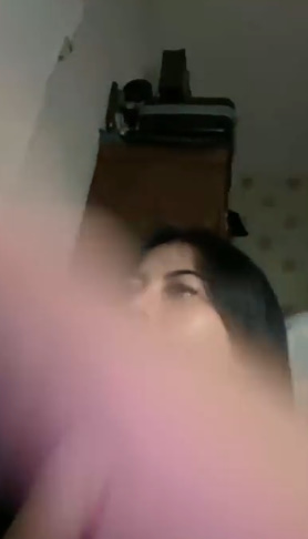 looking makes it hot_31