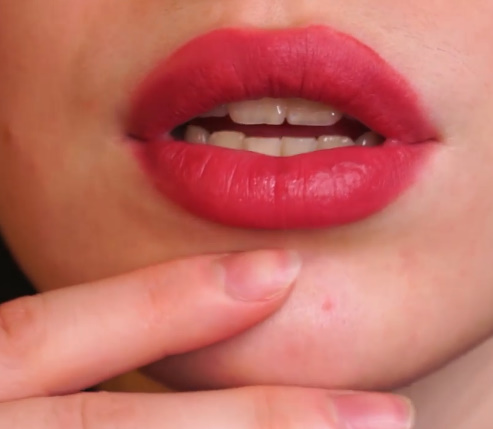 looking makes it hot_34