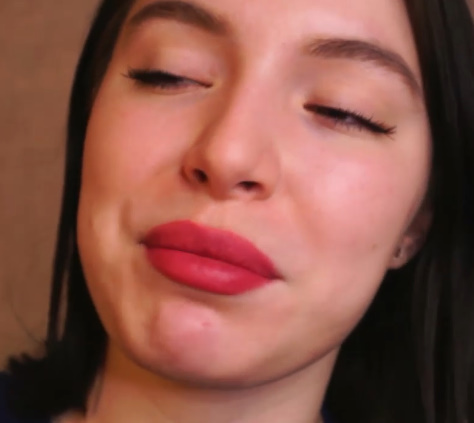 looking makes it hot_34